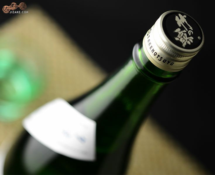 【4/4再値下げ】中国製白酒(Kweichow Xijiu 500ml 53%) 洋酒 国産ウイスキー whisky 4l 大容量 蜂角鷹 はちくま 4000ml