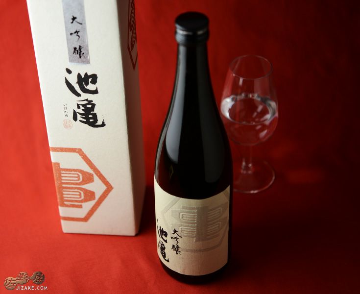 ◇【箱入】池亀 大吟醸 亀印 720ml | 日本酒専門店 佐野屋 JIZAKE.COM