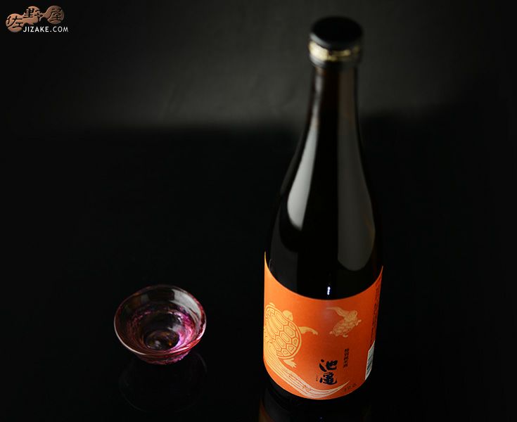 池亀　蓑亀(みのがめ)　特別純米酒