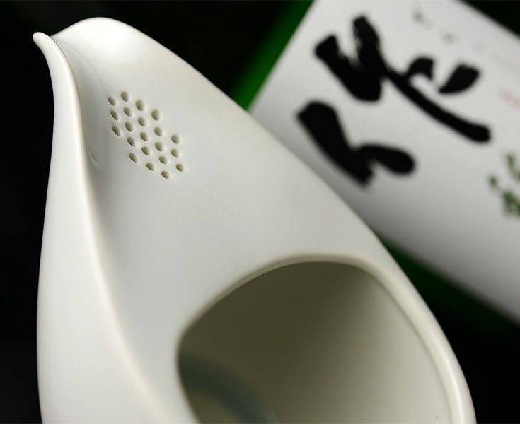 作 萬古焼酒器 「ひとしずく」 水色 | 日本酒専門店 佐野屋 JIZAKE.COM