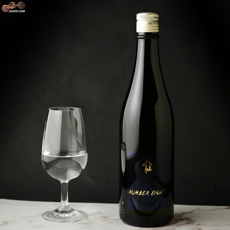 ◇陸奥八仙 NUMBER EIGHT(ナンバーエイト) 720ml | 日本酒専門店