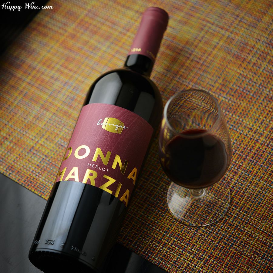 コンティ・ゼッカ　ドンナ・マルツィア　メルロー　オーク樽熟成(赤)