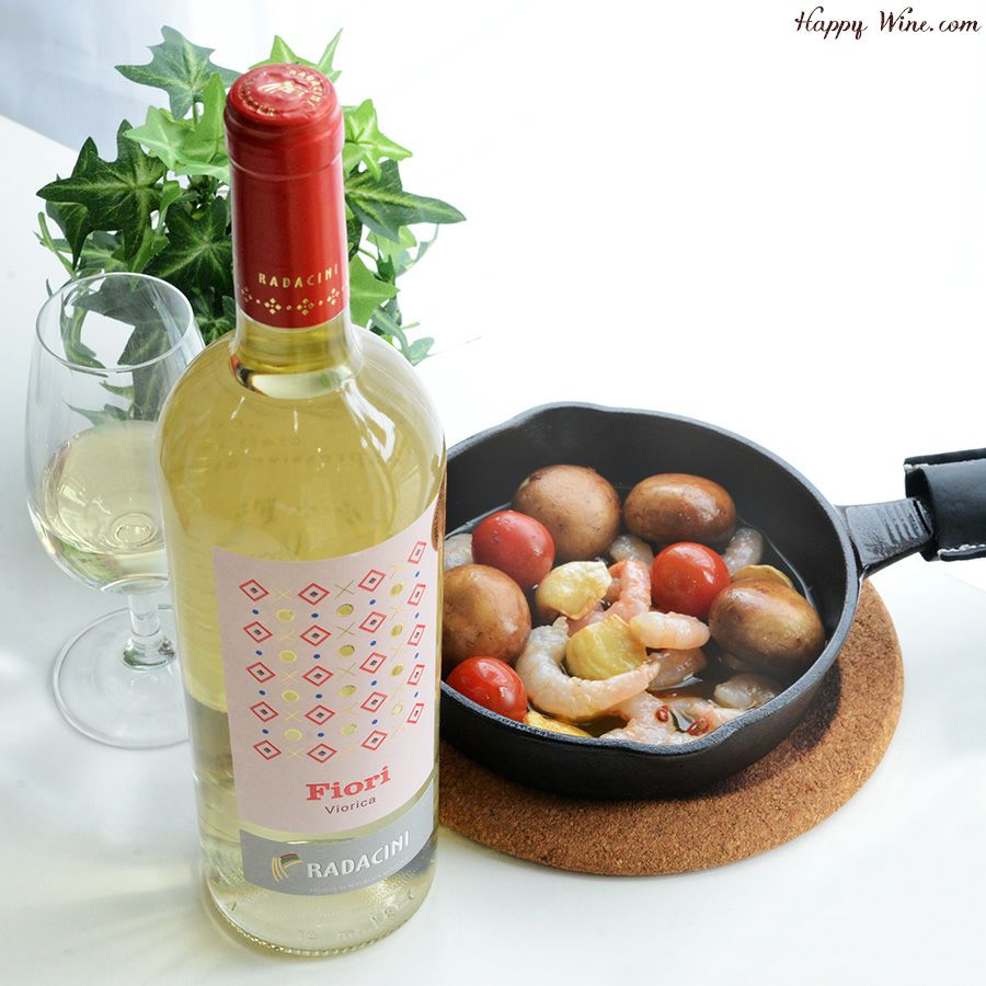 アルバストレレ・ワインズ　ラダチーニ　ヴィオリカ(白)