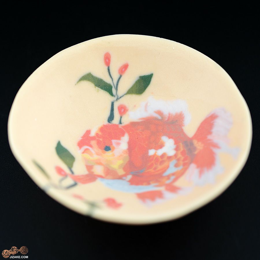 高橋由紀子　金魚　赤　盃