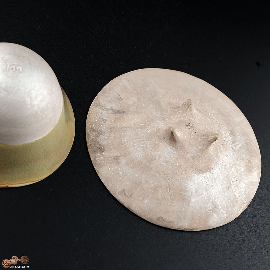 アントノヴァマリコ　銀彩　三つ足　盃・台セット　青磁