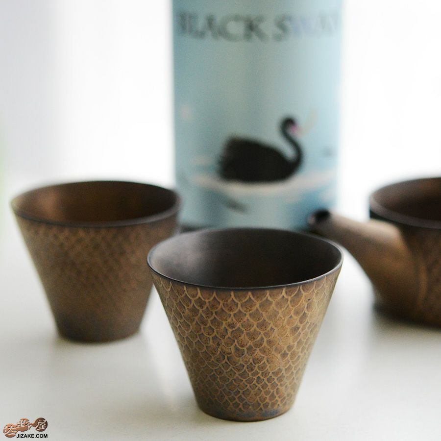 谷口純一作　鱗　ぐい呑み