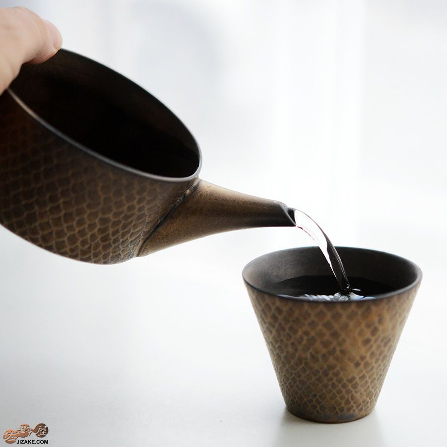 谷口純一作　鱗　ぐい呑み