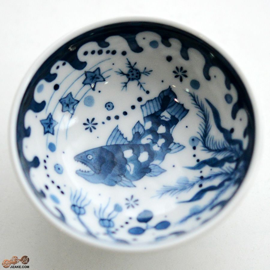 KoneKoneLabCue 染付盃　シーラカンス